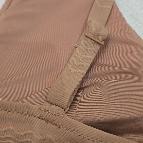 Aerie Jacquard Longline V Scoop Bikini Top Size M Minimalist Nude Tan Natural - Picture 10 of 10